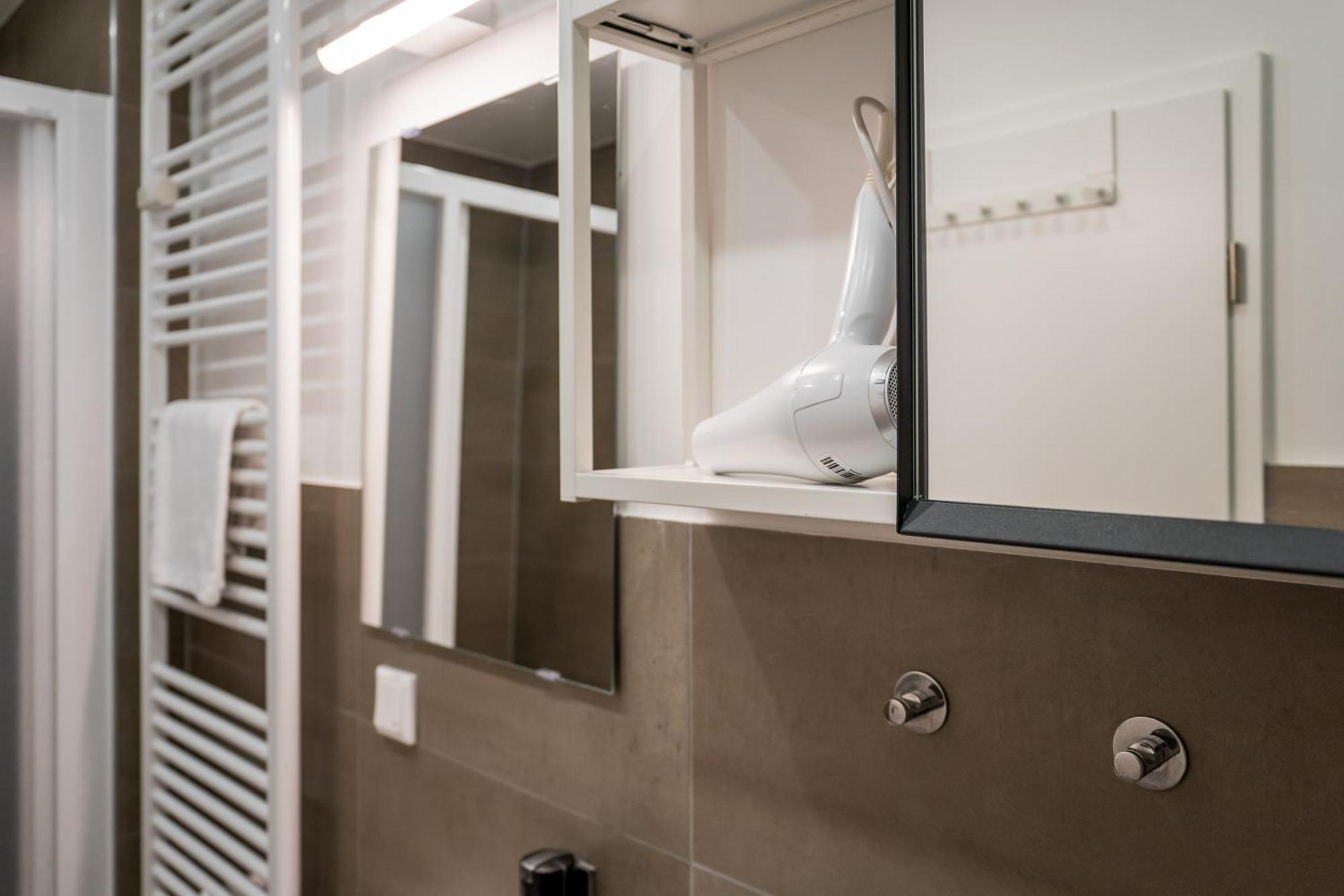 Fantastic 2 Bedroom Apartment Berlin Luaran gambar
